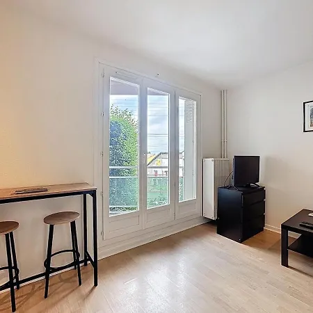 2 Personnes Avec Parking Et Balcon Proudhon Apartamento Clermont-Ferrand